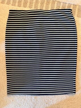 NWT LOFT Black and White Striped Mini Skirt